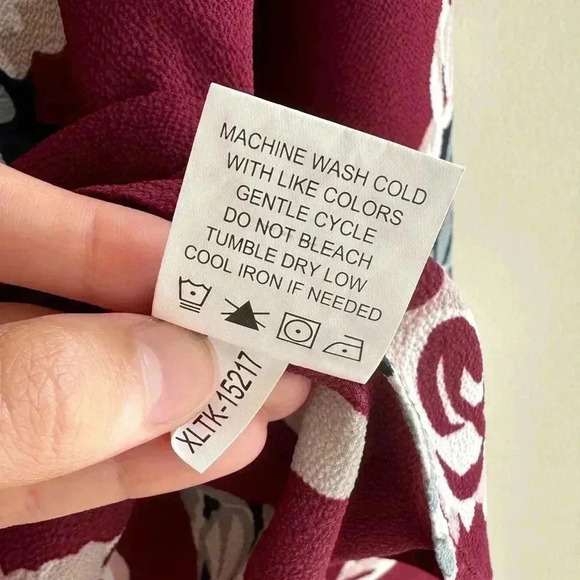 Mud Pie Floral Tunic with V-Neck Lace Up, Wine Berry Color Blouse, Size Small - Picture 9 of 16